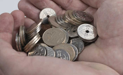 Mynter i hånden